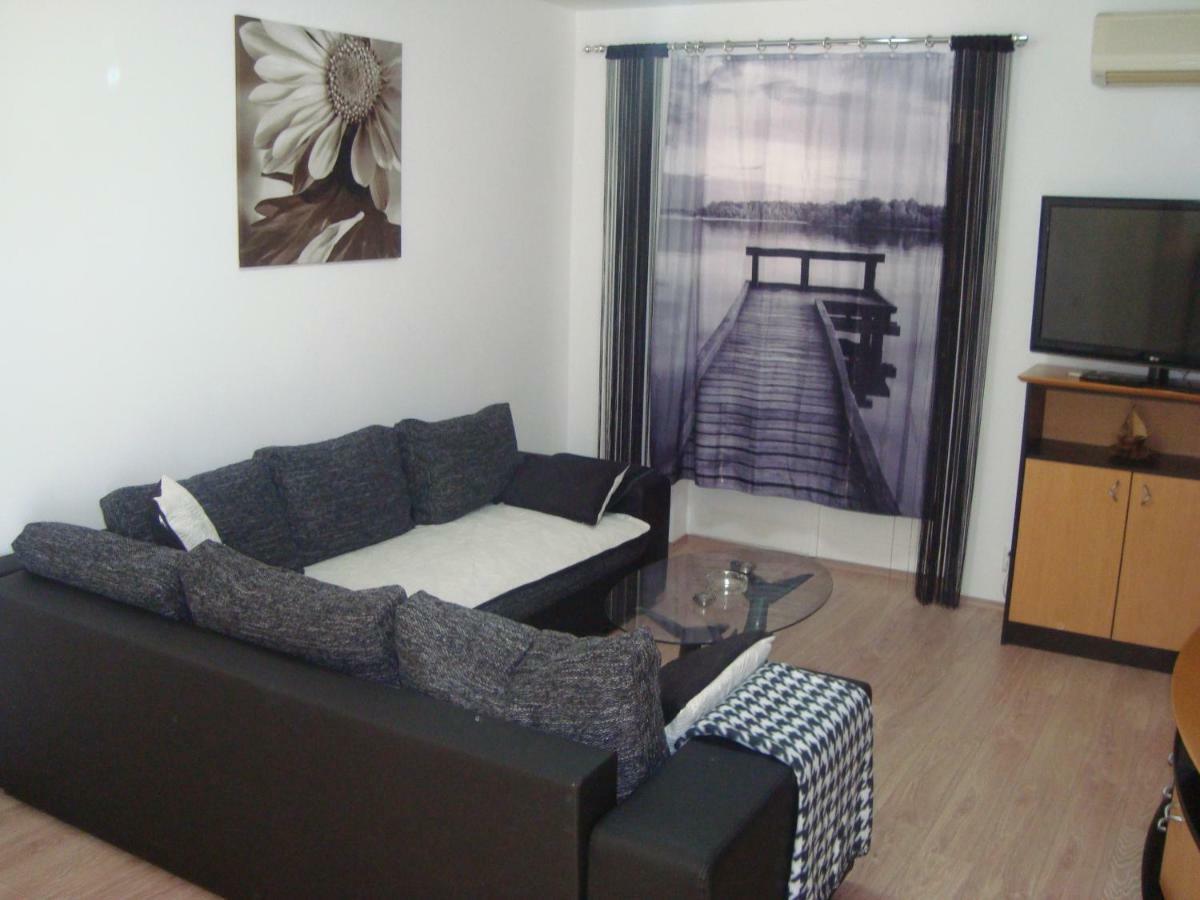 Apartment Ilina Vodice Ngoại thất bức ảnh